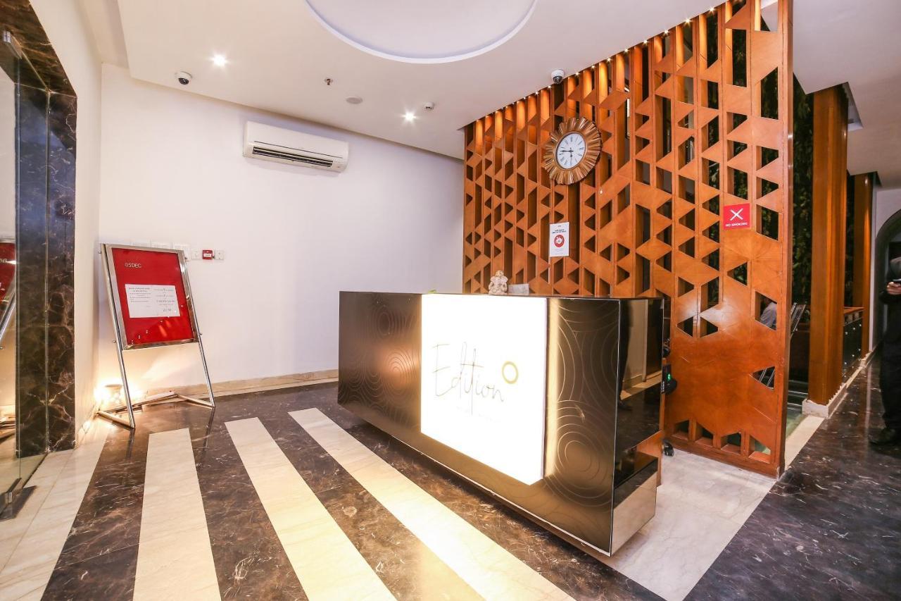 Collection O Motif South City 1 Near Appu Ghar Gurgaon Exterior photo