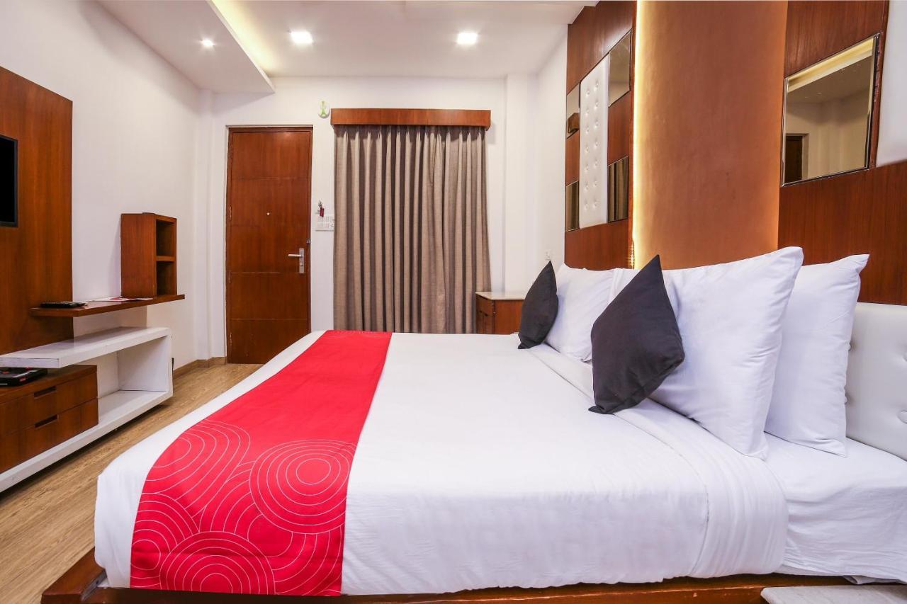 Collection O Motif South City 1 Near Appu Ghar Gurgaon Exterior photo
