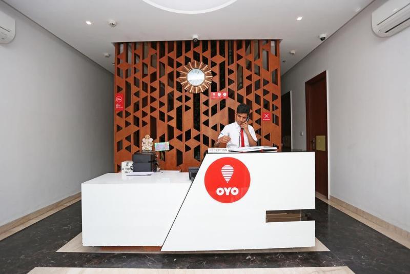 Collection O Motif South City 1 Near Appu Ghar Gurgaon Exterior photo
