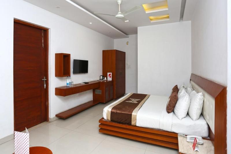 Collection O Motif South City 1 Near Appu Ghar Gurgaon Exterior photo
